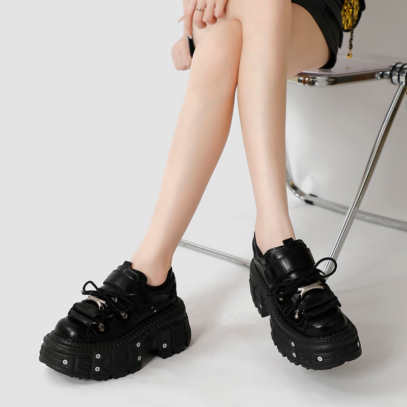 Tokyo Underground Punk Platforms