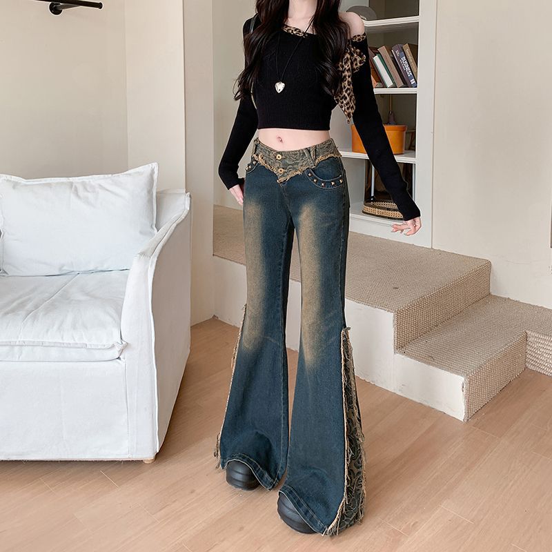 Soft Grunge Rose-Stitched Flare Denim