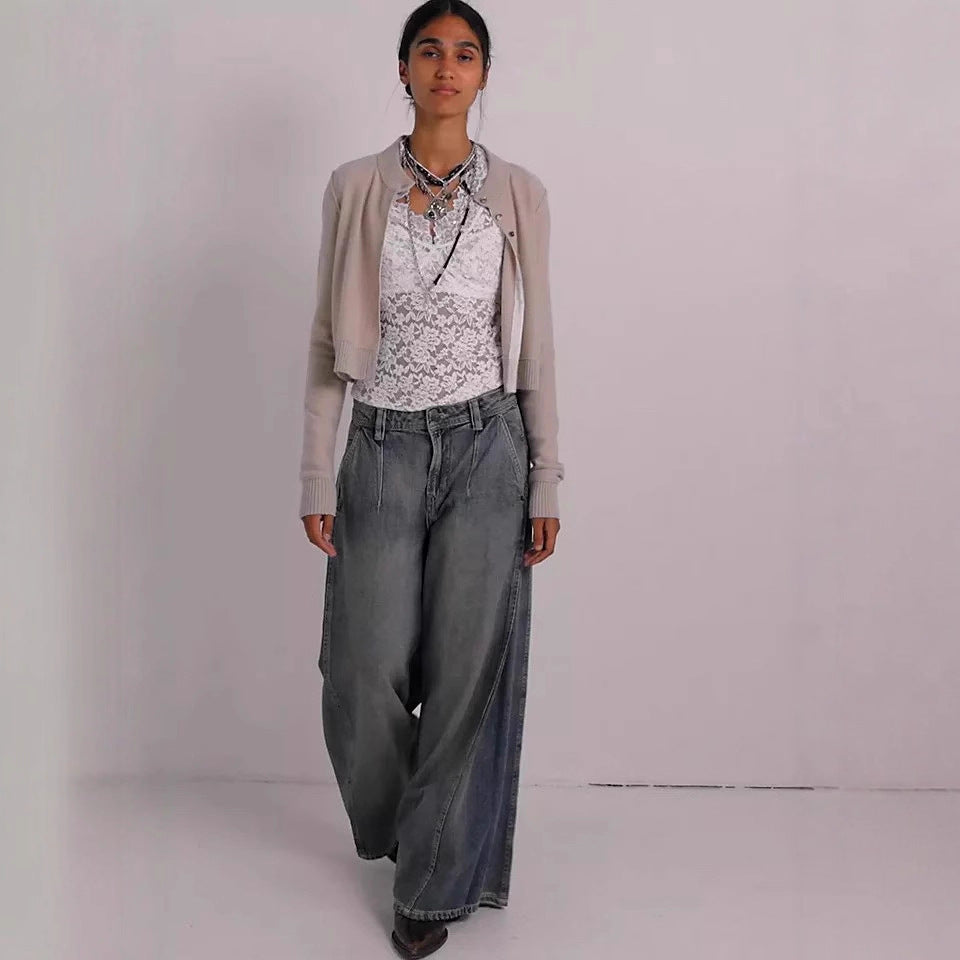 Retro Low-Rise Wide-Leg Ankle Jeans