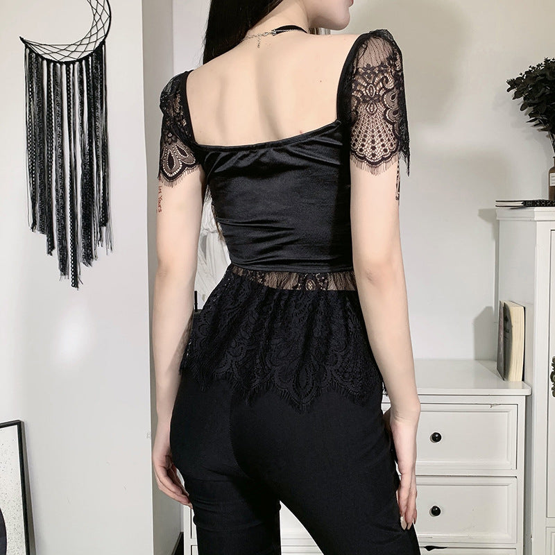 Kawaii Goth Puff-Sleeve Lace Crop Top