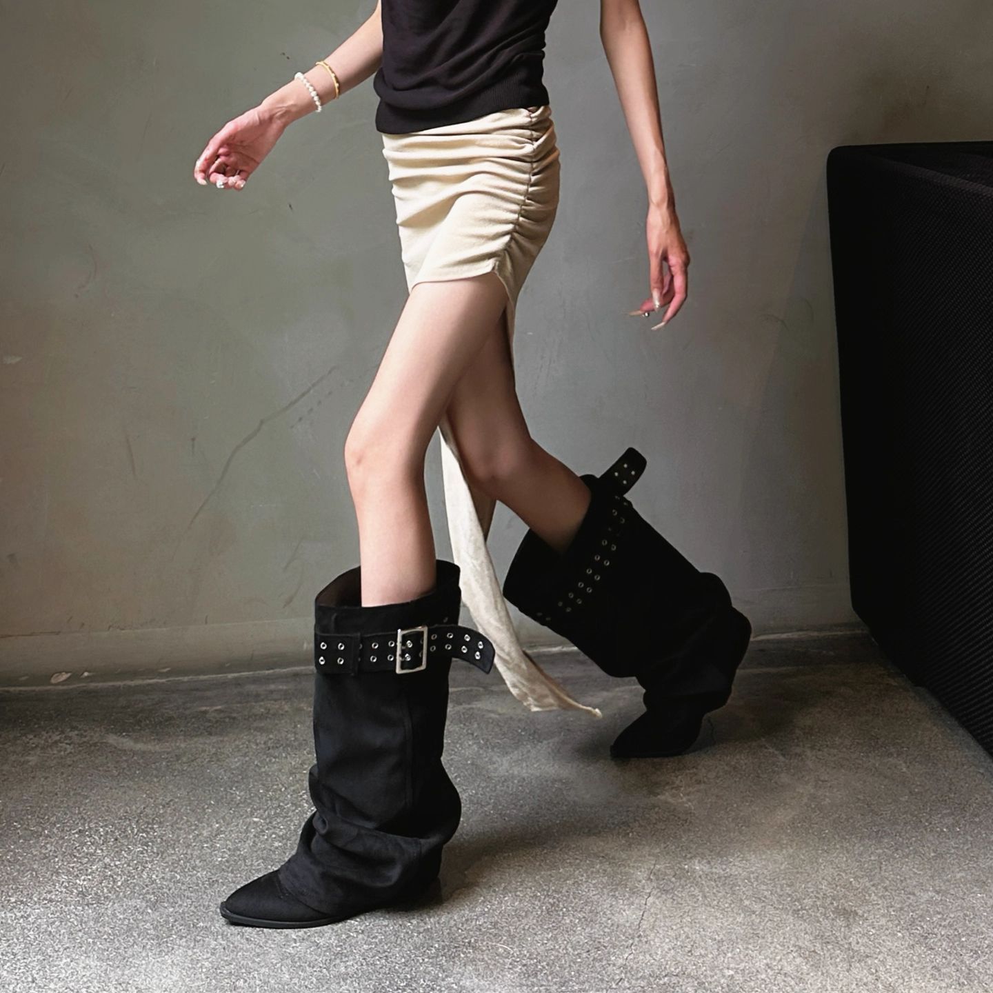 Street Cowgirl Kitten Boots