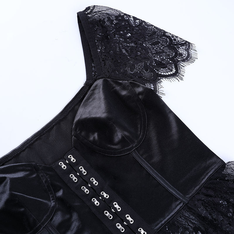 Kawaii Goth Puff-Sleeve Lace Crop Top